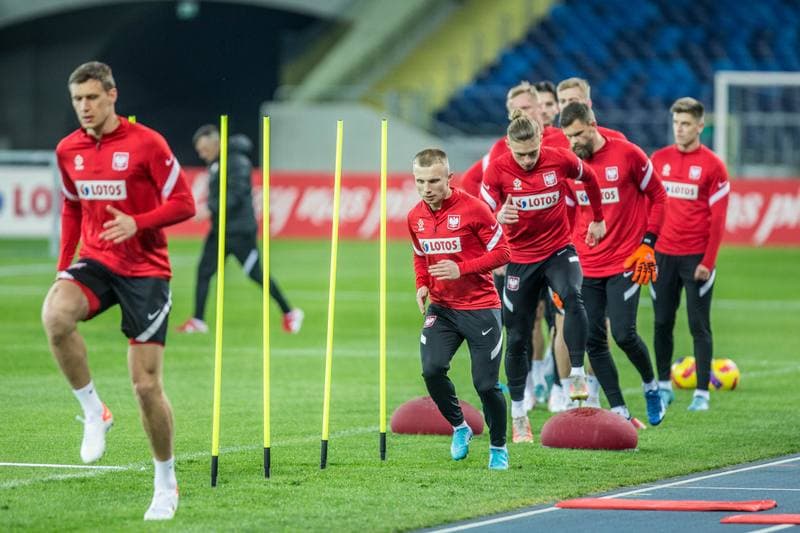Football. Poland national team. Training. 21.03.2022