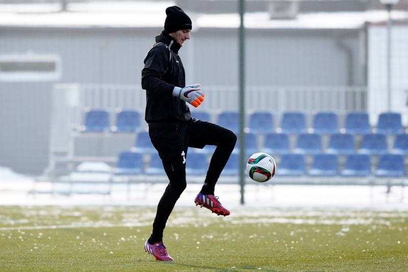 Football. Rozwoj Katowice. Training. 19.01.2016