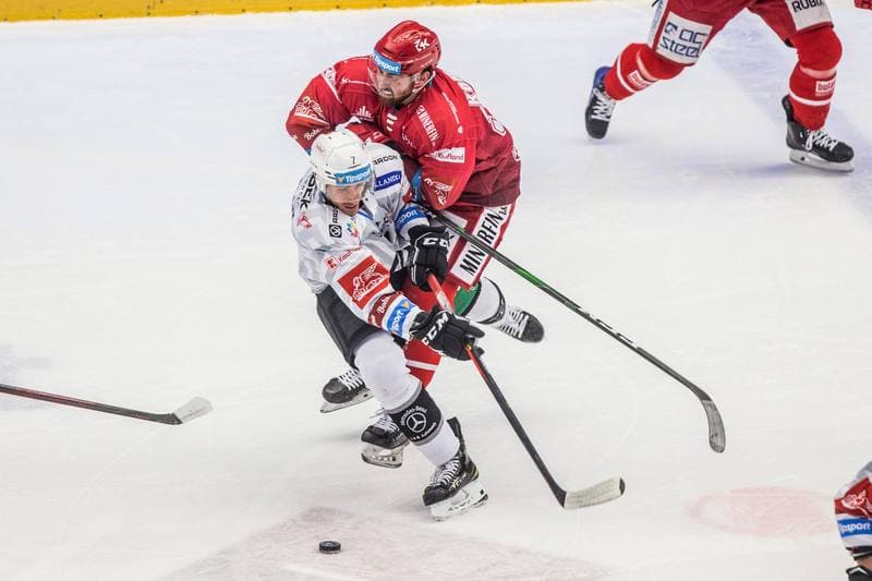 Ice Hockey. Tipsport Extraliga. Ocelari Trinec - Energie Karlovy Vary. 21.02.2022