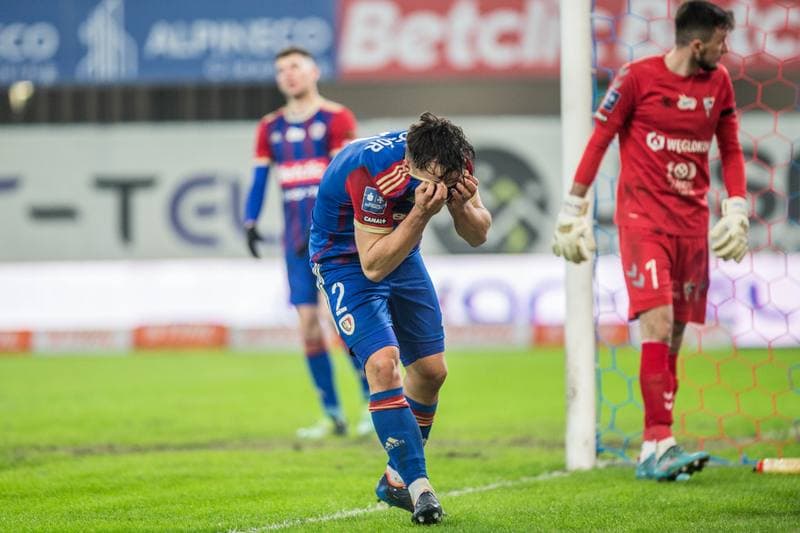 Football. PKO BP Ekstraklasa. Piast Gliwice - Gornik Zabrze. 26.02.2022
