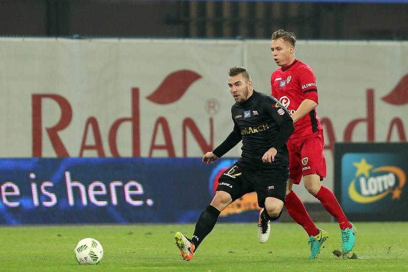 Football. Lotto Ekstraklasa. Piast Gliwice - Cracovia Krakow. 18.11.2016