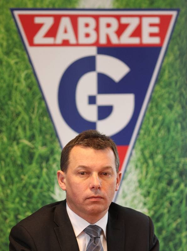 Football. Gornik Zabrze. Press Conference. 08.04.2011
