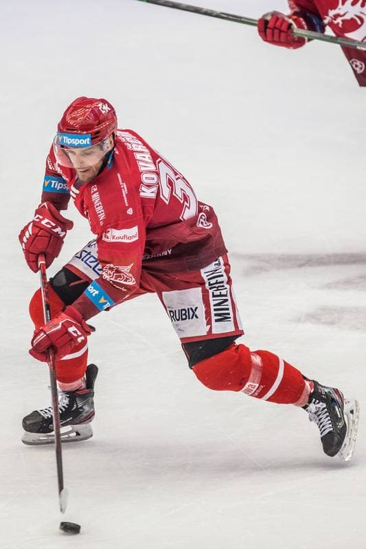 Ice Hockey. Tipsport Extraliga. HC Ocelari Trinec - HC Sparta Praha. 19.04.2022