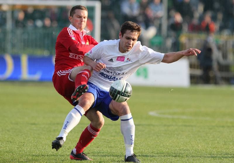 Football. T-Mobile Ekstraklasa. Podbeskidzie Bielsko-Biala - Wisla Krakow. 21.04.2012