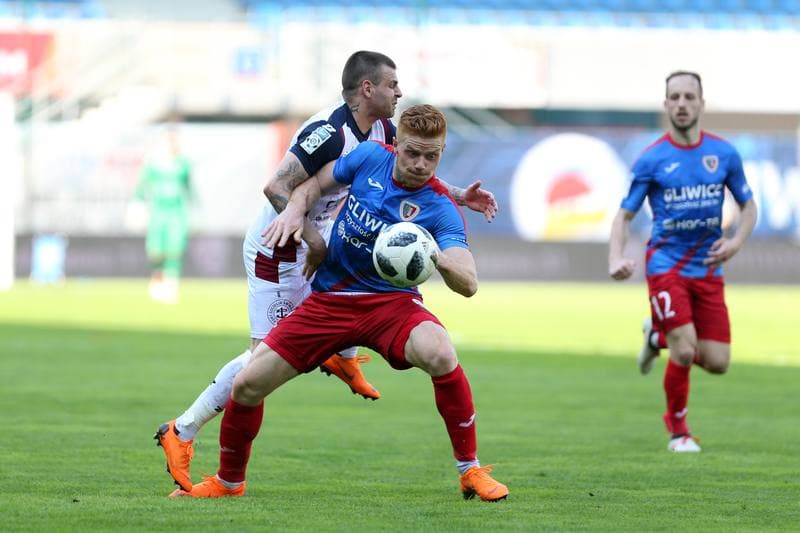 Football. Lotto Ekstraklasa. Piast Gliwice - Pogon Szczecin. 21.04.2018