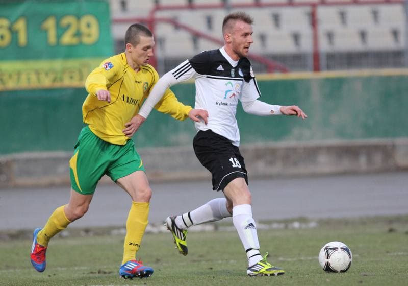 Football. II liga - grupa Zachodnia. Energetyk ROW Rybnik - Tur Turek. 12.04.2013