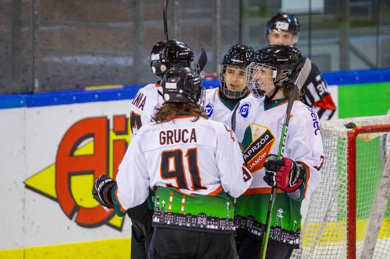 Ice Hockey. MHL. KS Katowice Naprzod Janow - MOSM Tychy. 08.10.2022