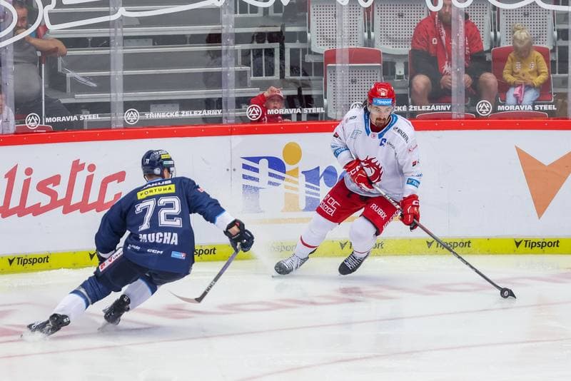 Ice Hockey. Tipsport Extraliga. Ocelari Trinec - Bily Tygri Liberec. 21.09.2023