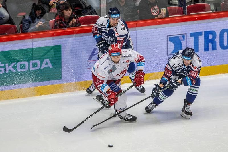 Ice Hockey. Tipsport Extraliga. Ocelari Trinec - Vitkovice Ridera. 21.11.2019