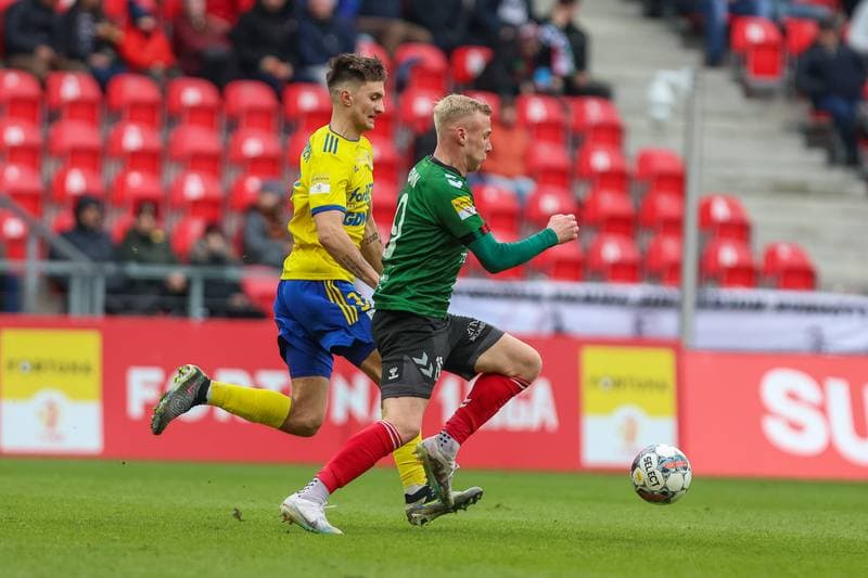 Football. Fortuna I Liga. GKS Tychy - Arka Gdynia. 08.04.2023