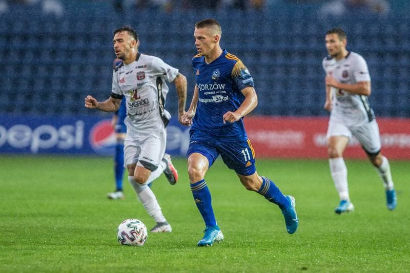 Football. III Liga. Ruch Chorzow - Piast Zmigrod. 22.08.2020