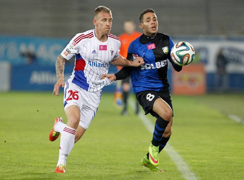 Football. T-Mobile Ekstraklasa. Gornik Zabrze - Zawisza Bydgoszcz. 29.04.2015