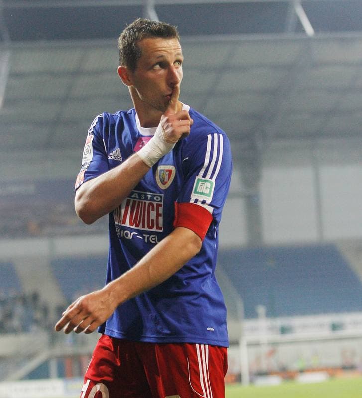 Football. T-Mobile Ekstraklasa. Piast Gliwice - GKS Belchatow. 19.05.2015