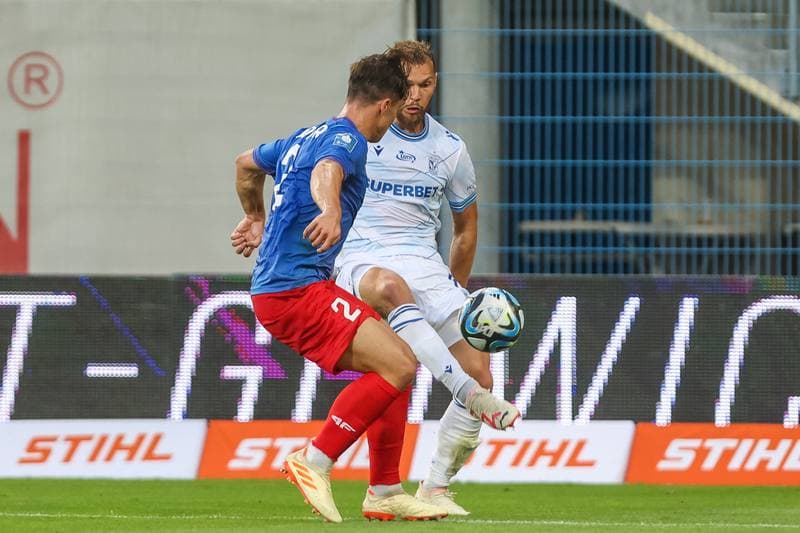 Football. PKO BP Ekstraklasa. Piast Gliwice - Lech Poznan. 22.07.2023