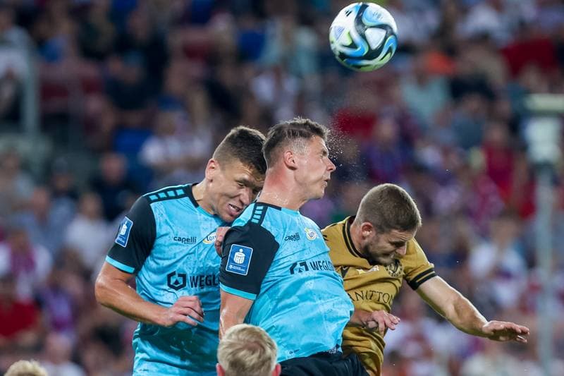Football. PKO BP Ekstraklasa. Gornik Zabrze - Widzew Lodz. 18.08.2023