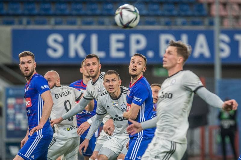 Football. PKO BP Ekstraklasa. Piast Gliwice - Legia Warsaw. 21.04.2021