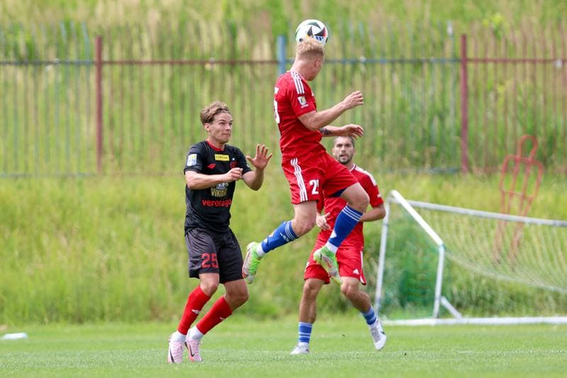 Football. Sparing. Polonia Bytom - Piast Gliwice. 22.06.2024