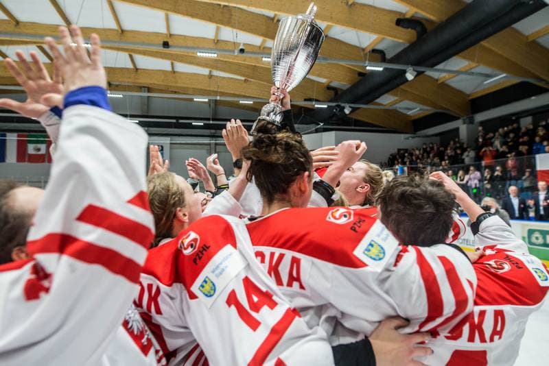 Ice Hockey. Olympic Women's Ice Hockey Pre-Qualification. Poland - Netherlands. 10.10.2021