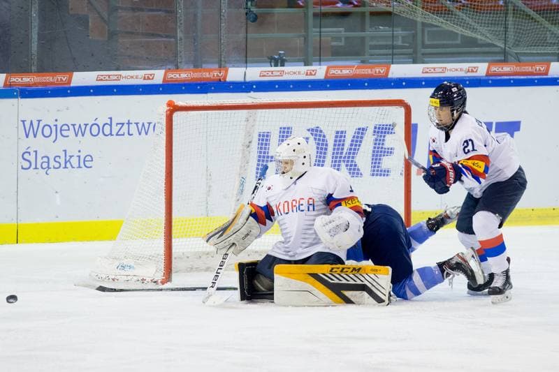 Ice Hockey. Women's World Championship Division 1 Group B. Italy - Korea. 14.04.2022