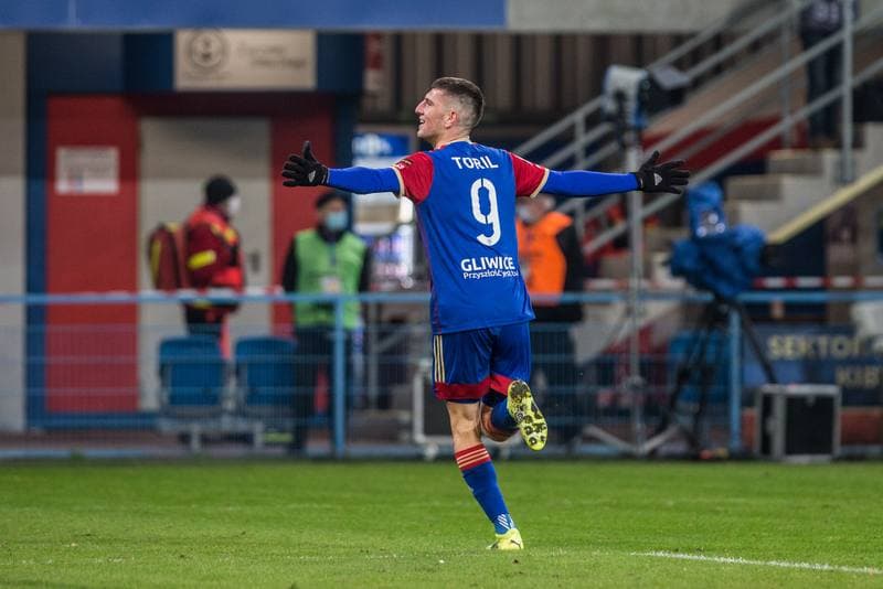 Football. PKO BP Ekstraklasa. Piast Gliwice - Legia Warsaw. 24.10.2021