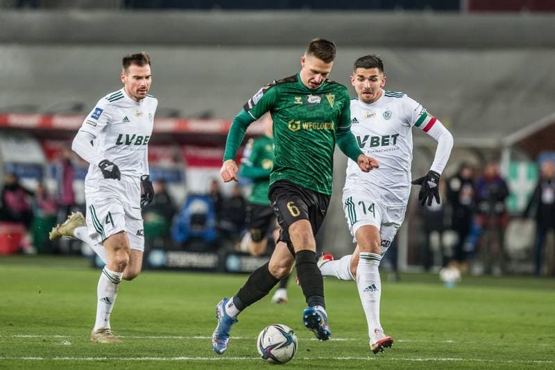 Football. PKO BP Ekstraklasa. Gornik Zabrze - Slask Wroclaw. 03.12.2021