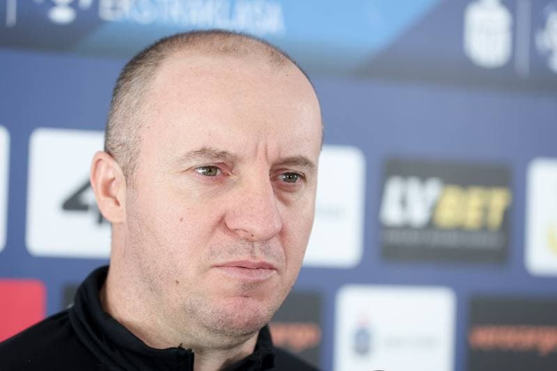 Football. Piast Gliwice. Press Conference. 09.01.2024