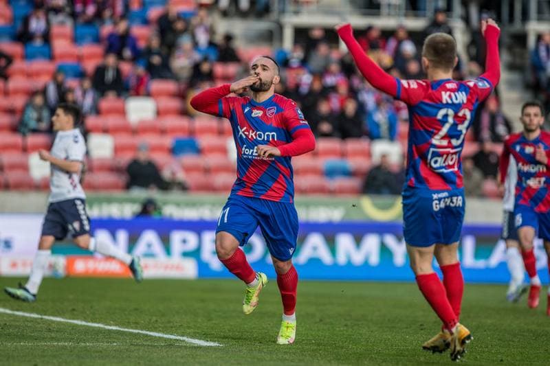 Football. PKO BP Ekstraklasa. Gornik Zabrze - Rakow Czestochowa. 20.02.2022