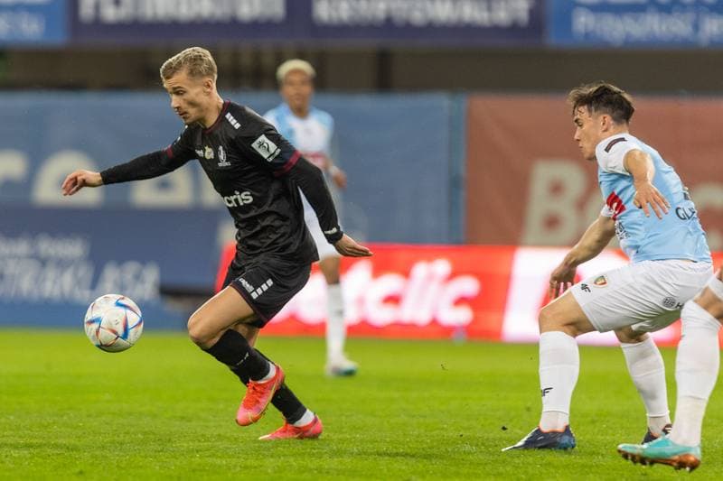 Football. PKO BP Ekstraklasa. Piast Gliwice - Pogon Szczecin. 29.04.2023