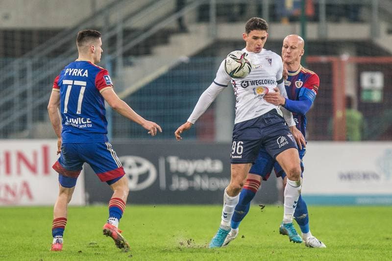 Football. PKO BP Ekstraklasa. Piast Gliwice - Gornik Zabrze. 26.02.2022