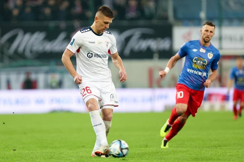 Football. PKO BP Ekstraklasa. Piast Gliwice - Gornik Zabrze. 10.02.2024