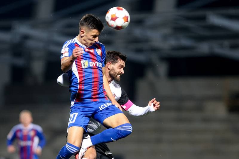 Football. Betclic I liga. Polonia Bytom - Puszcza Niepolomice. 04.10.2025