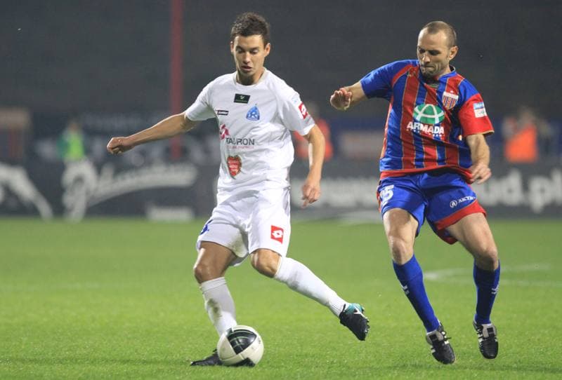 Football. Ekstraklasa. Polonia Bytom - Ruch Chorzow. 18.09.2010