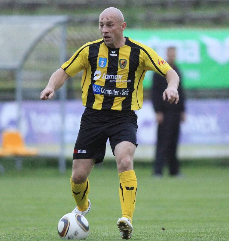 Football. Bytom I liga. Ruch Radzionkow - GKS Katowice. 19.09.2010