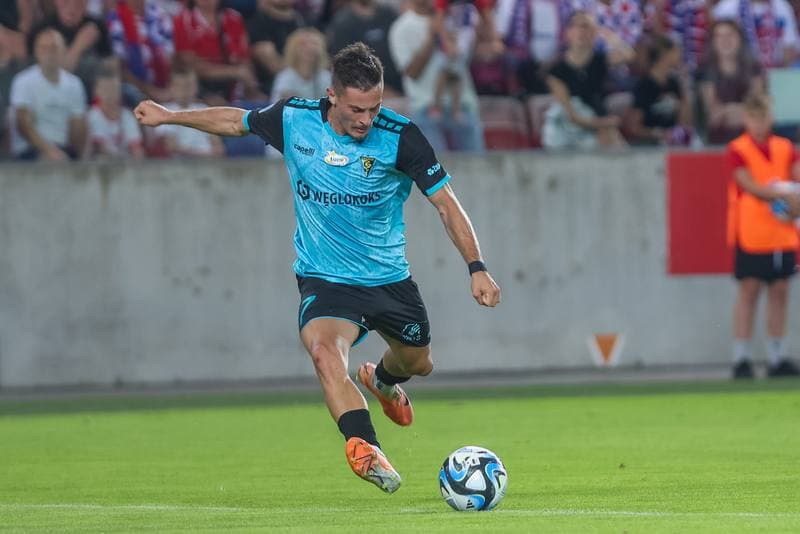 Football. PKO BP Ekstraklasa. Gornik Zabrze - Widzew Lodz. 18.08.2023