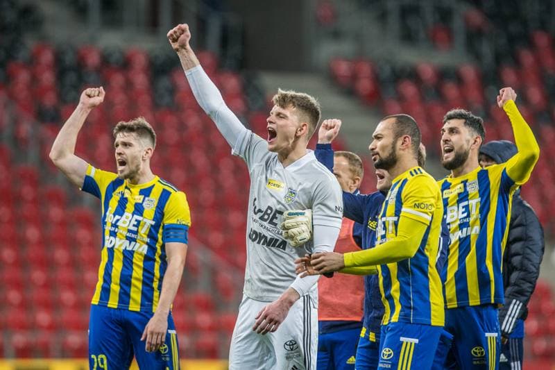 Football. Fortuna I Liga. GKS Tychy - Arka Gdynia. 07.04.2022