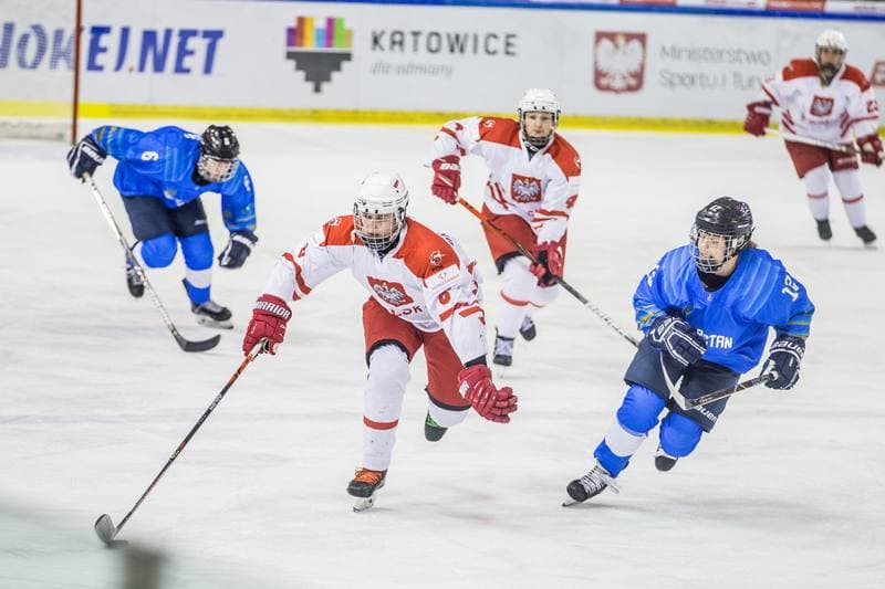Ice Hockey. Women's World Championship Division 1B. Poland - Kazakhstan. 08.04.2022