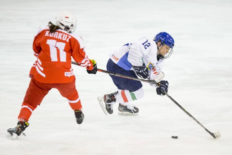 Ice Hockey. Women's World Championship Division 1B. Poland - Italy. 12.04.2022