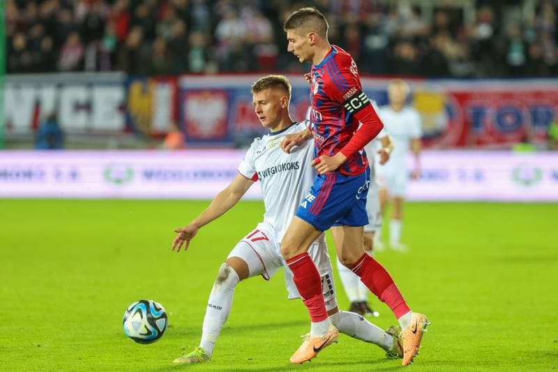 Football. PKO BP Ekstraklasa. Gornik Zabrze - Rakow Czestochowa. 22.10.2023