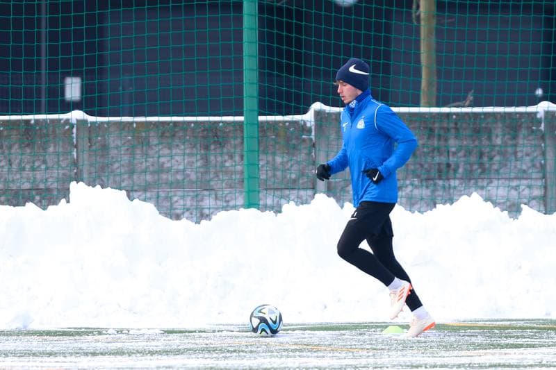 Football. Ruch Chorzow. Training. 08.01.2024