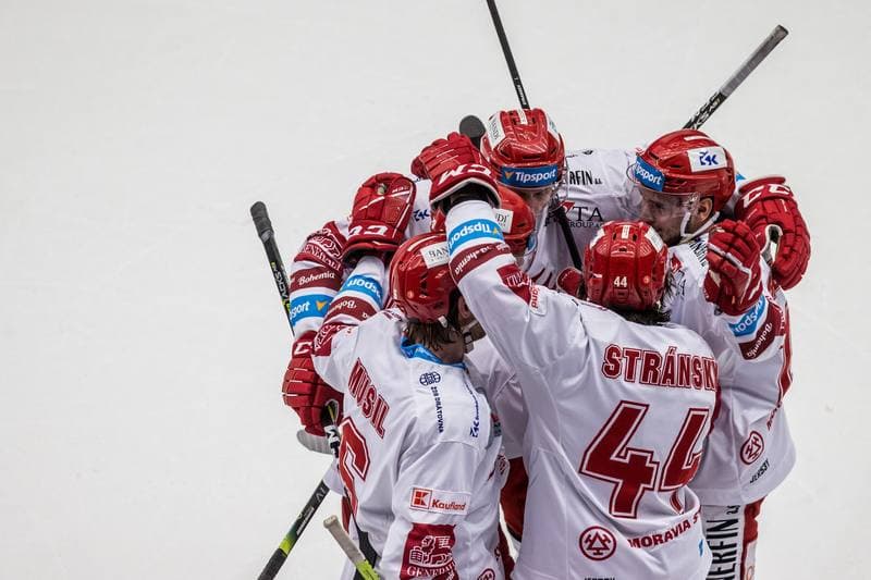 Ice Hockey. Tipsport Extraliga. Ocelari Trinec - Vitkovice Ridera. 21.11.2019
