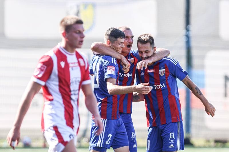 Football. Betclic II Liga. Polonia Bytom - Resovia Rzeszow. 24.08.2024