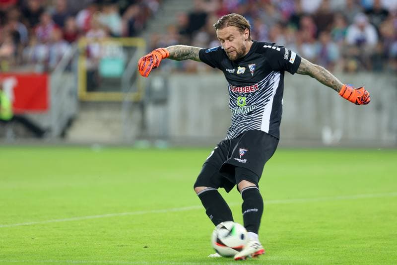 Football. PKO BP Ekstraklasa. Gornik Zabrze - Rakow Czestochowa. 18.08.2024