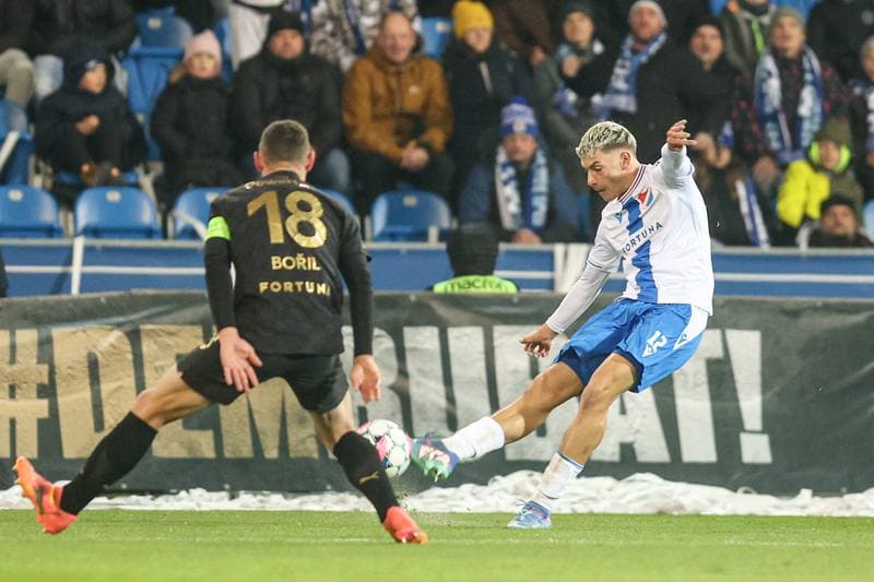 Football. Chance Liga. Banik Ostrava - Slavia Prague. 05.12.2024
