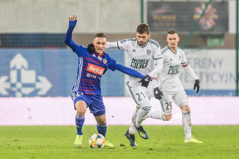 Football. PKO BP Ekstraklasa. Piast Gliwice - Slask Wroclaw. 30.11.2019