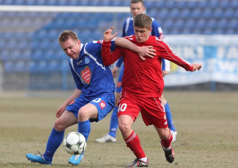Football. Mloda Ekstraklasa. Ruch Chorzow - Wisla Krakow. 05.03.2011