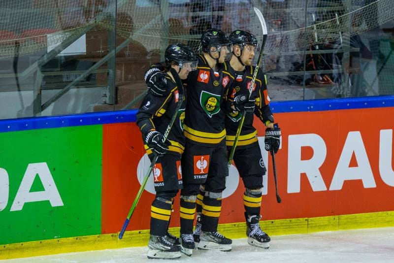Ice Hockey. Champions Hockey League. GKS Katowice - Fehervar AV19. 04.10.2022