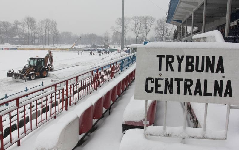 Football. Gornik Zabrze. Training. 17.02.2012
