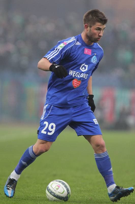 Football. Ekstraklasa. Ruch Chorzow - Slask Wroclaw. 03.04.2010
