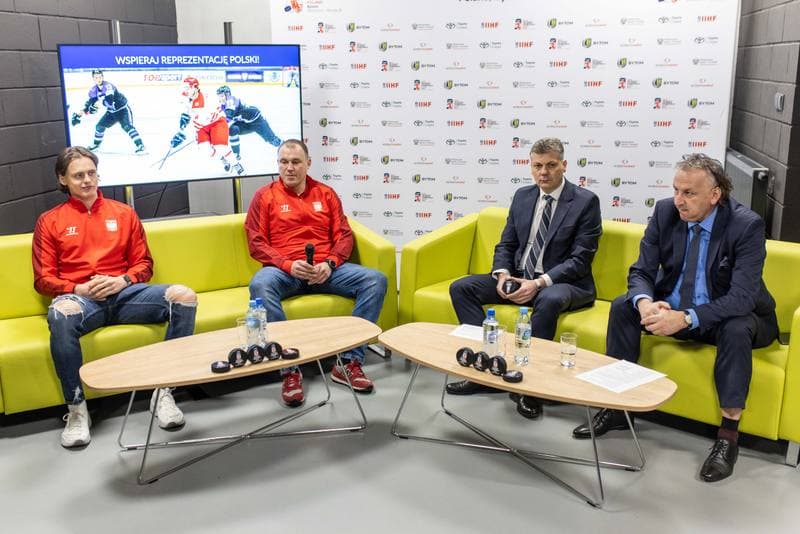Ice Hockey. Poland national team. Press Conference. 01.12.2022