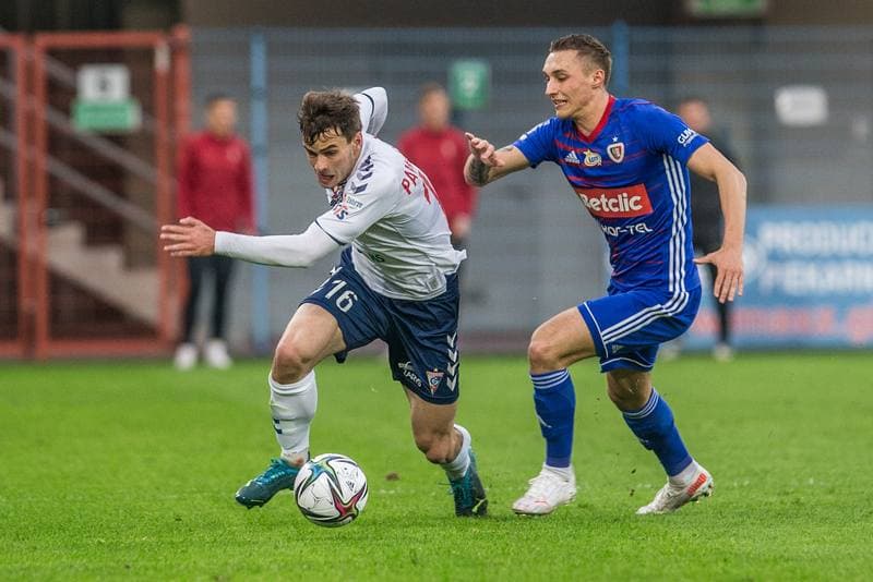 Football. PKO BP Ekstraklasa. Piast Gliwice - Gornik Zabrze. 12.04.2021